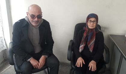Saliha Teyze Umre parasını depremzedelere bağışladı