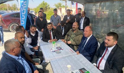 GENÇLERLE BULUŞTU SOHBET ETTİ