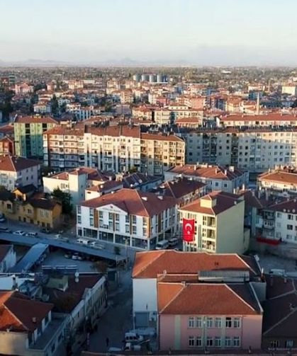 YAŞADIĞIN  MAHALLEDE KAÇ KİŞİ VAR