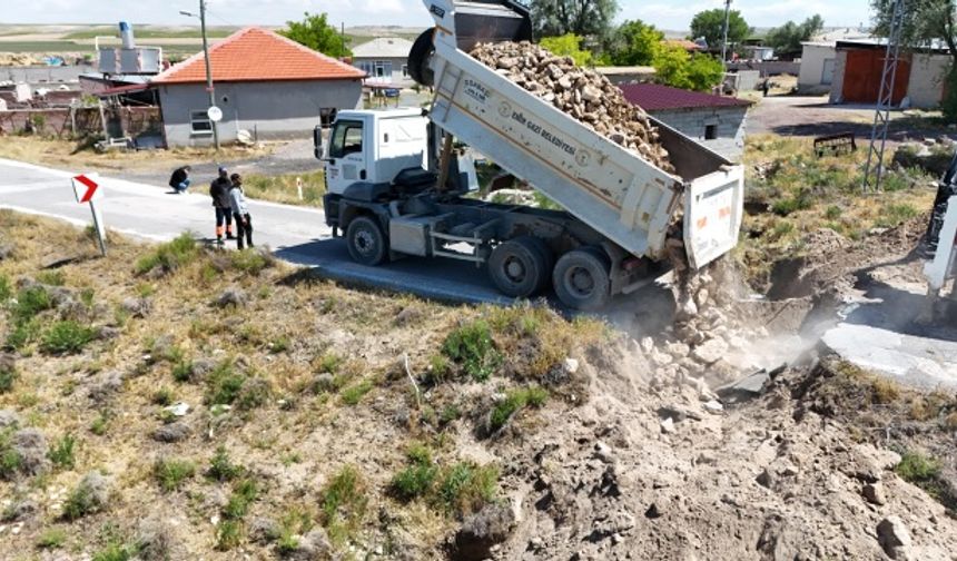 BAŞKAN MERTCAN ÇÖZÜM BEKLİYORUZ